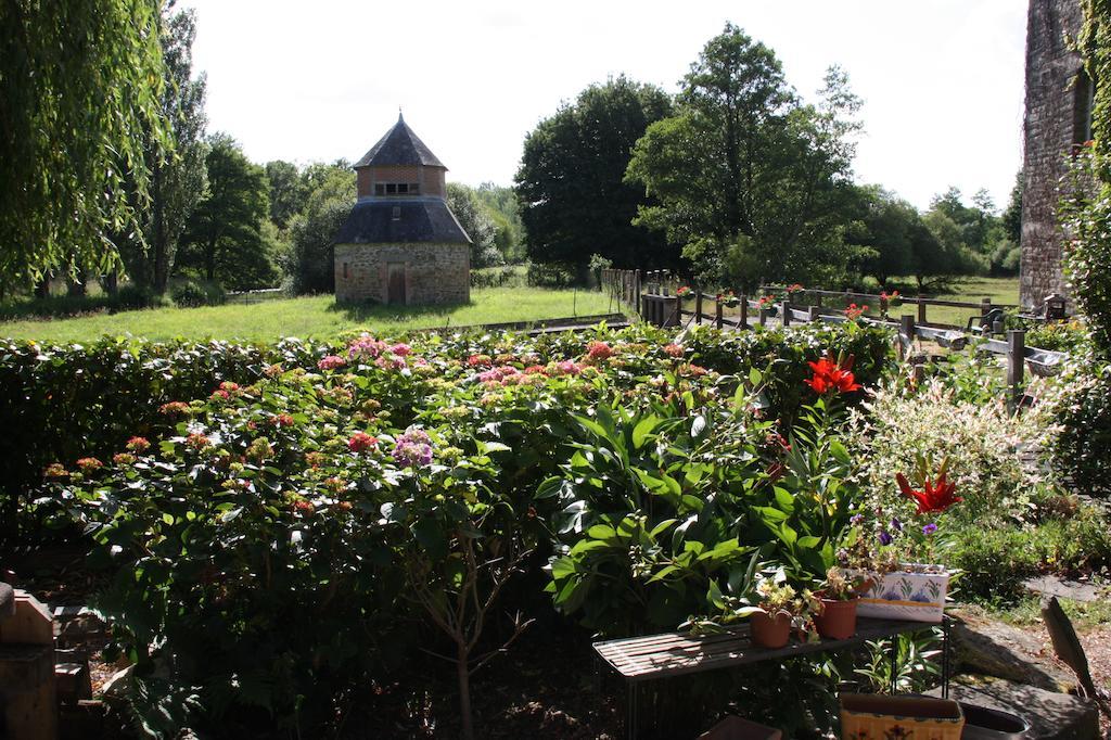 Moulin De La Beraudaie Bed and Breakfast Bohal Buitenkant foto